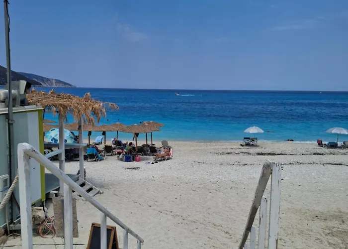 Azure Horizon Apartment, Kefalonia Angon