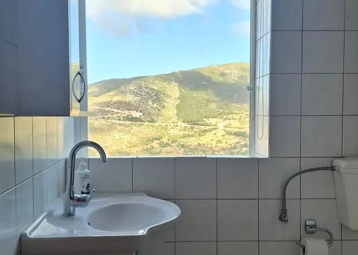 بيت للعطل Azure Horizon Apartment, Kefalonia