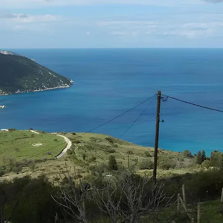 Ferienhaus Azure Horizon - Panoramic Myrtos Sea View Angon